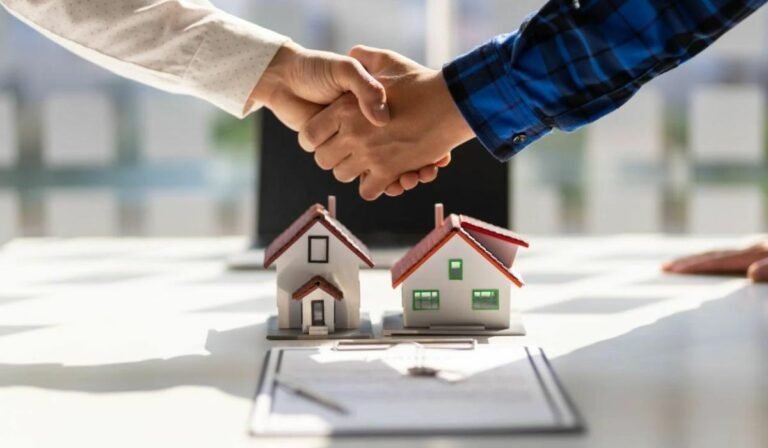 What is a Real Estate Wholesaler?